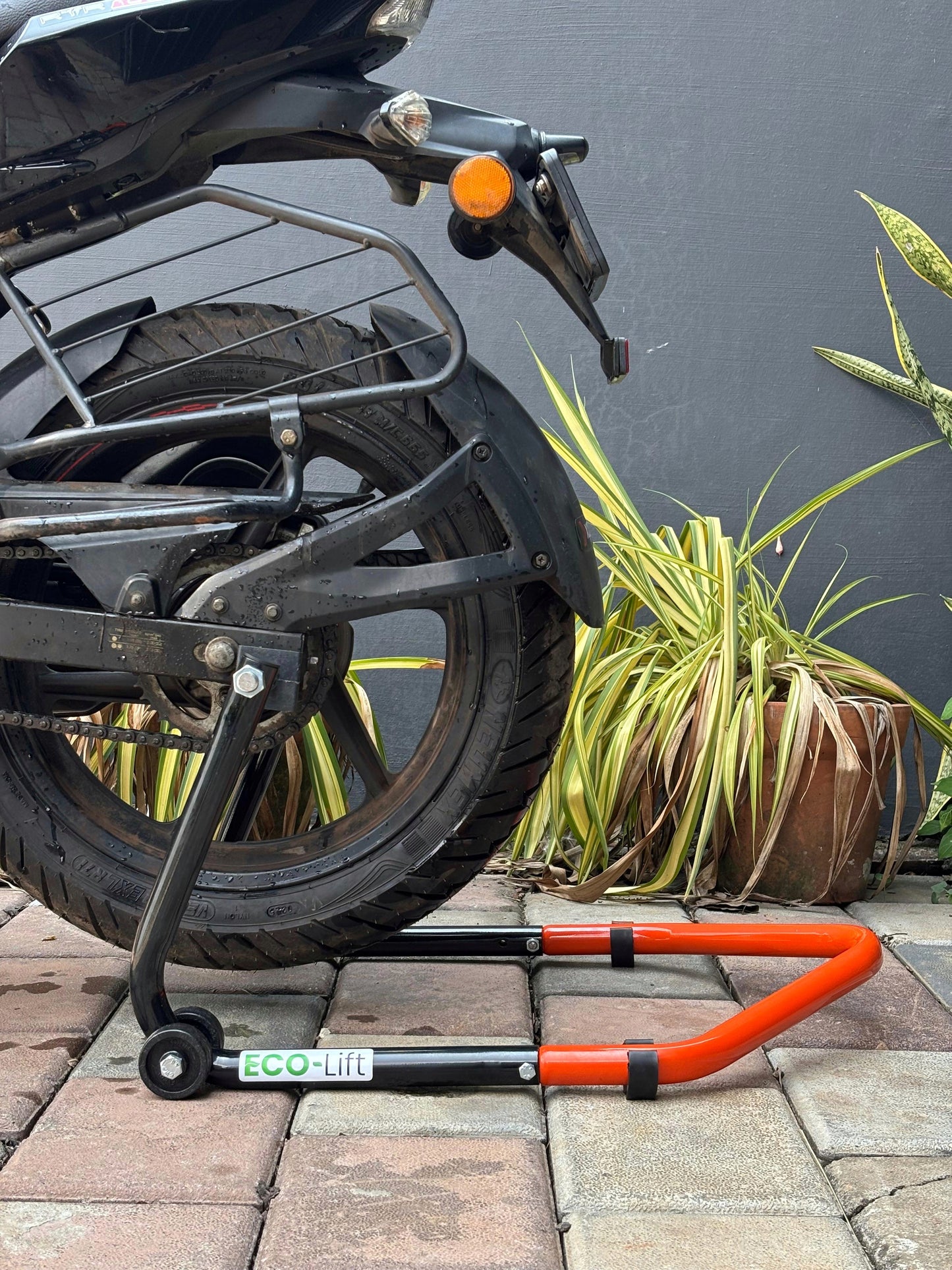 Explore Eco Lift ultra economy Dismantable Paddock Stands for bikes upto 350KG weight (only available on www.exploremanufactures.com )
