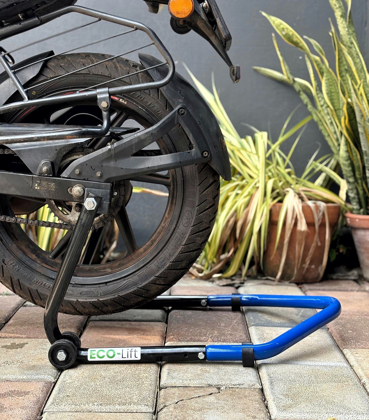 Explore Eco Lift ultra economy Dismantable Paddock Stands for bikes upto 350KG weight (only available on www.exploremanufactures.com )